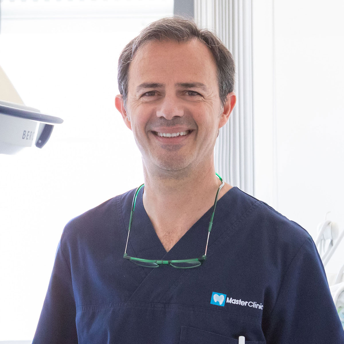 master-clinic-odontoiatri-montedago-ancona-130