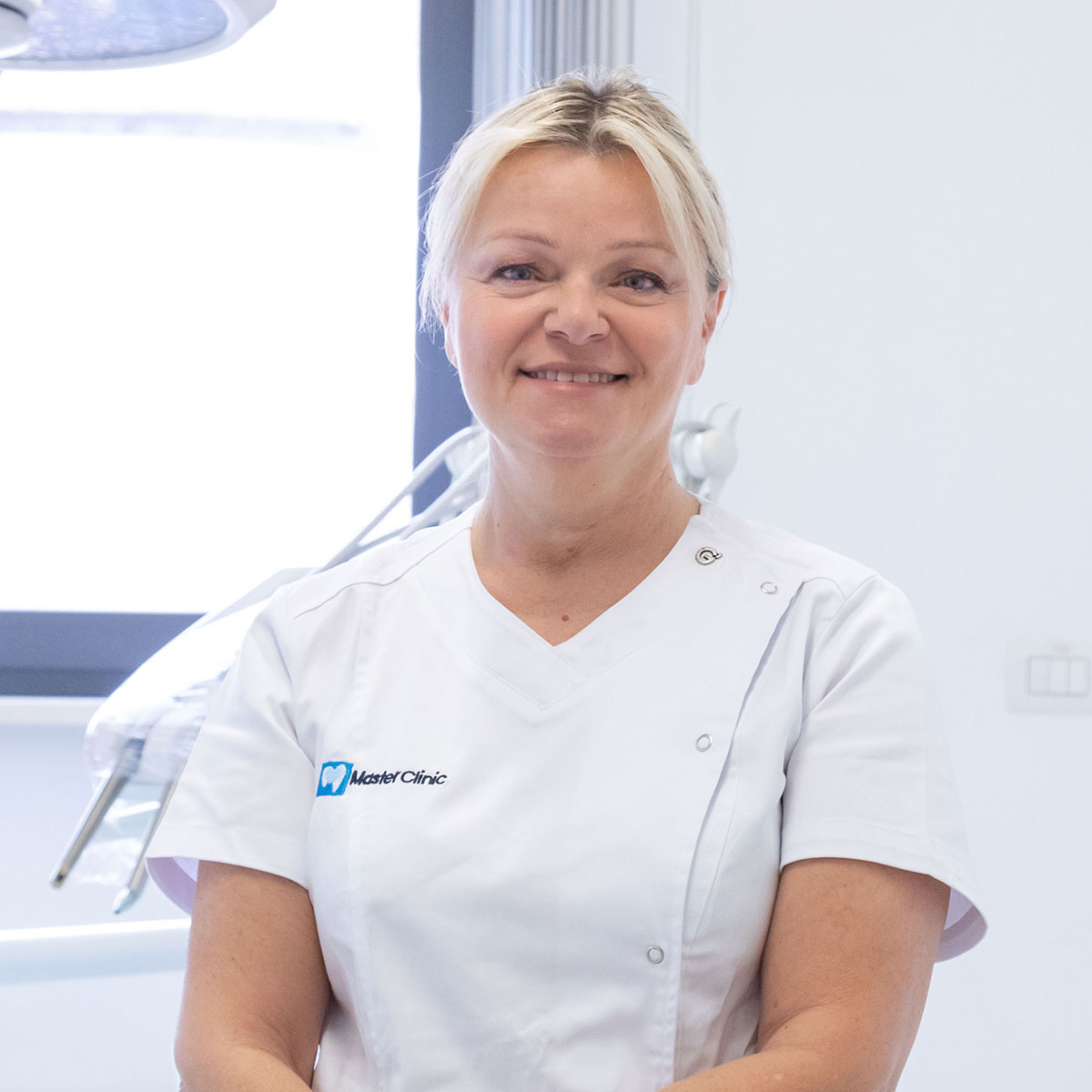 master-clinic-odontoiatri-montedago-ancona-056