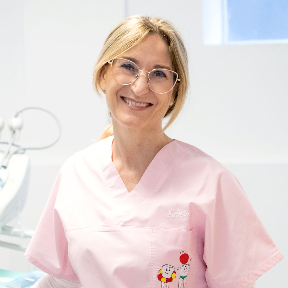 master-clinic-odontoiatri-falconara-marittima-41-quadrata